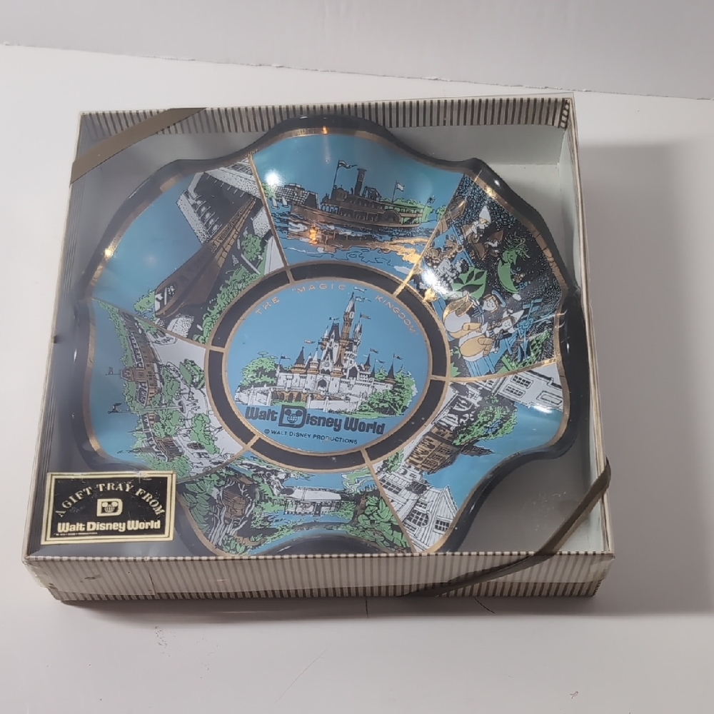 Vintage Walt Disney World Gift Tray In The Original Box, Souvenir